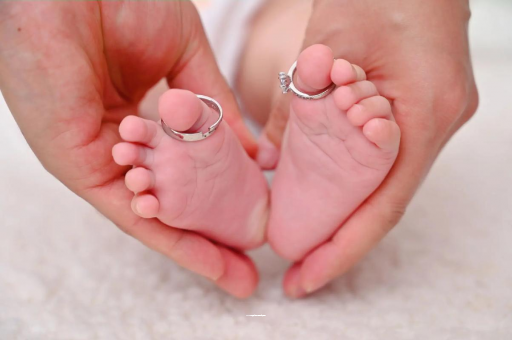 天水宝宝晚上干咳怎么回事